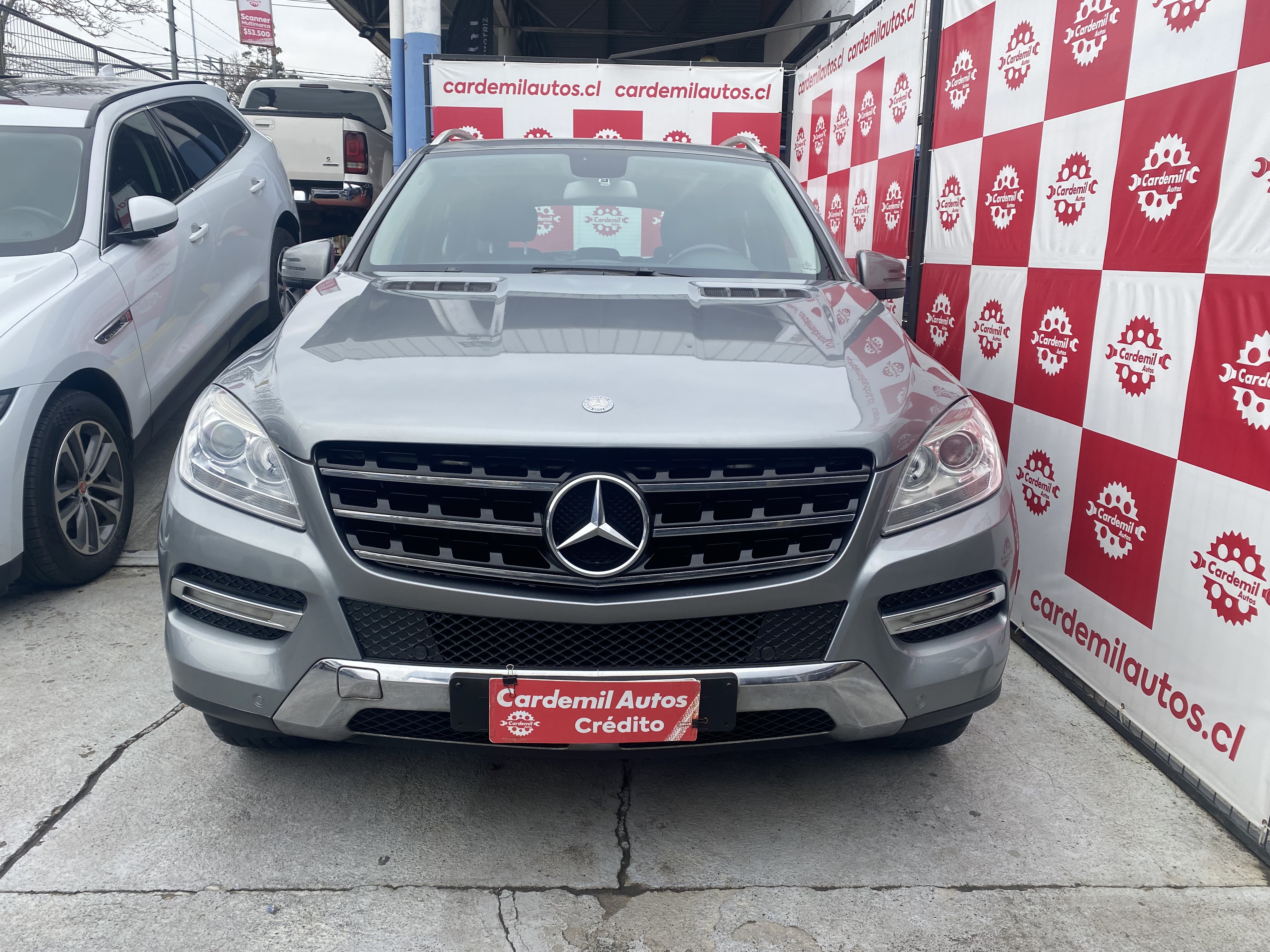 1MERCEDES BENZ...