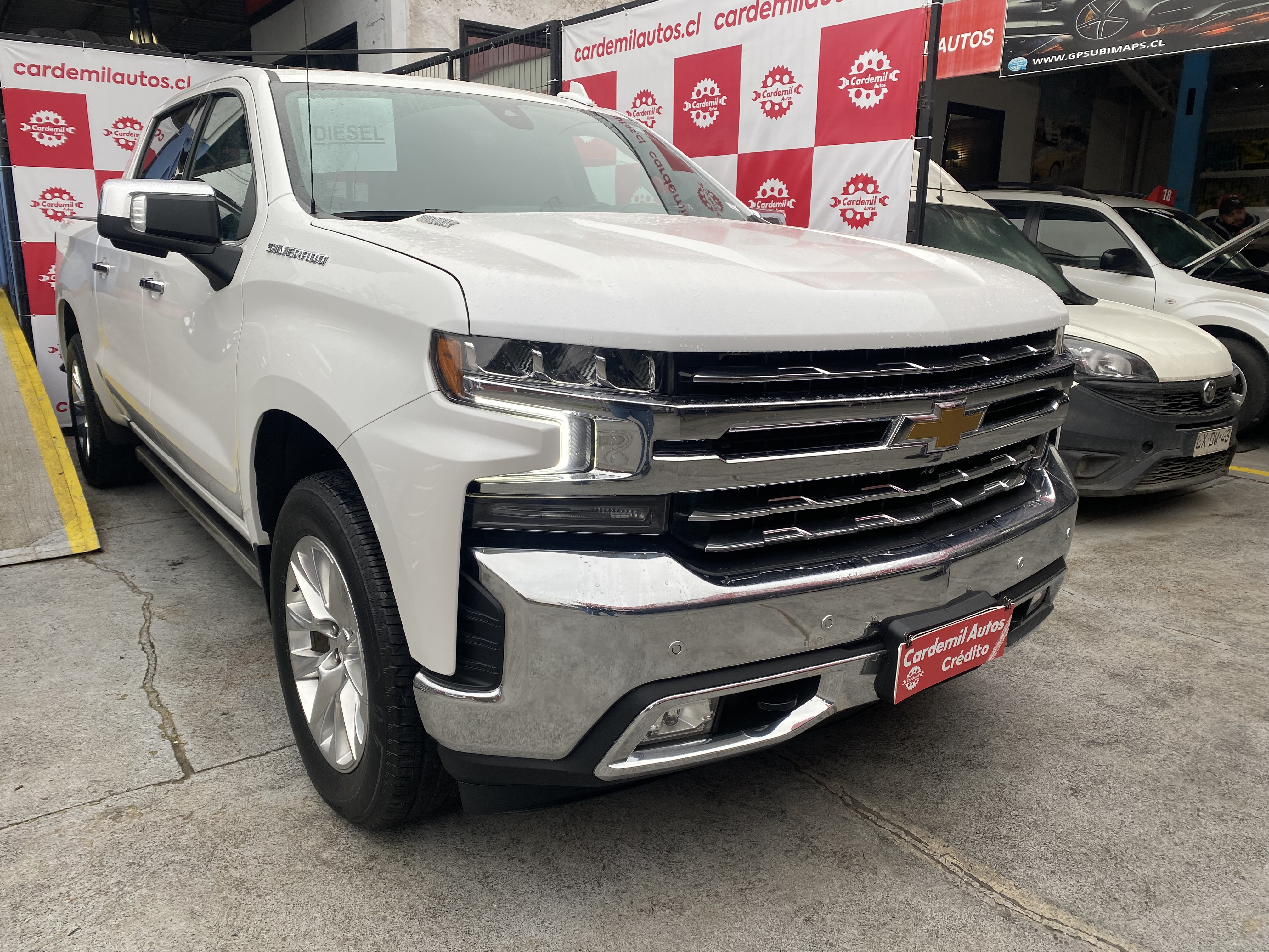 veh-chevrolet-silverado-ltz-4x4-